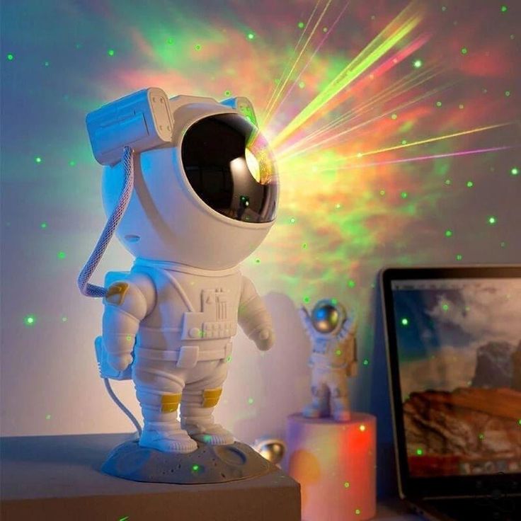 🚀 Astronaut Galaxy Projector - پرۆژێکتەری کەشانی ئاسمان